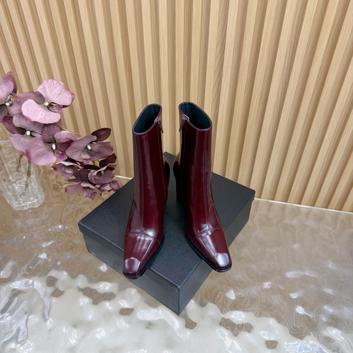 Women's high heels